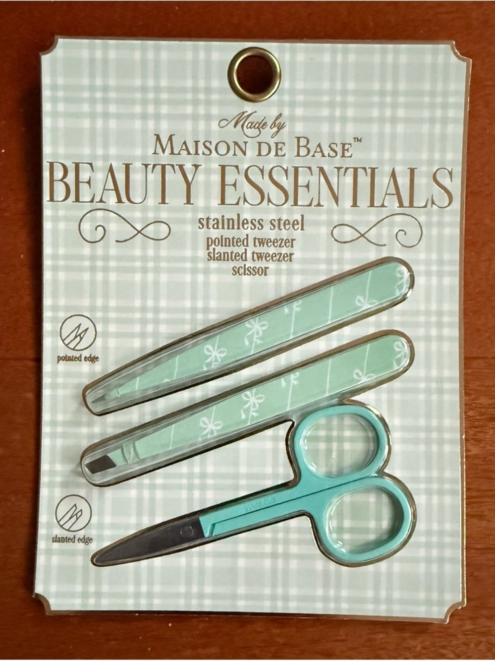 Maison de Base Beauty Essentials Tweezers & Scissors Set - Mint